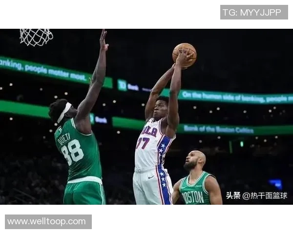 探花埃奇库姆表现尚可9投3中三分球命中1个贡献10分1篮板2助攻1盖帽