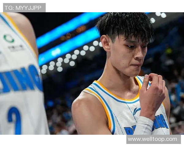小波特盛赞曾凡博具备NBA潜力运动能力与投篮技术兼备