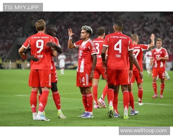 拜仁慕尼黑宣布皮萨罗启程亚洲行即将抵达成都展开活动