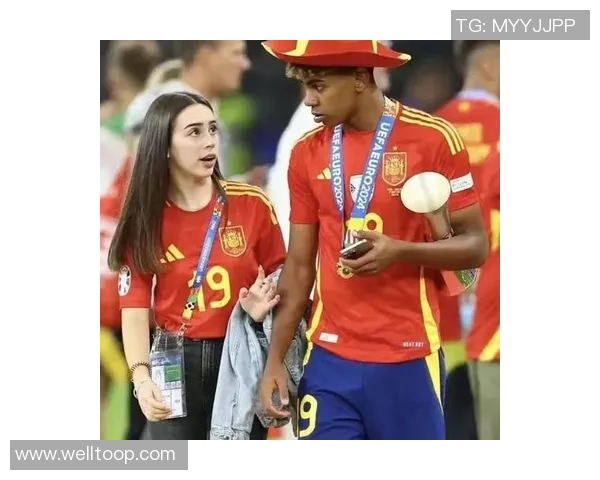 前绯闻对象扬言挑战亚马尔女友称两人难撑圣诞节