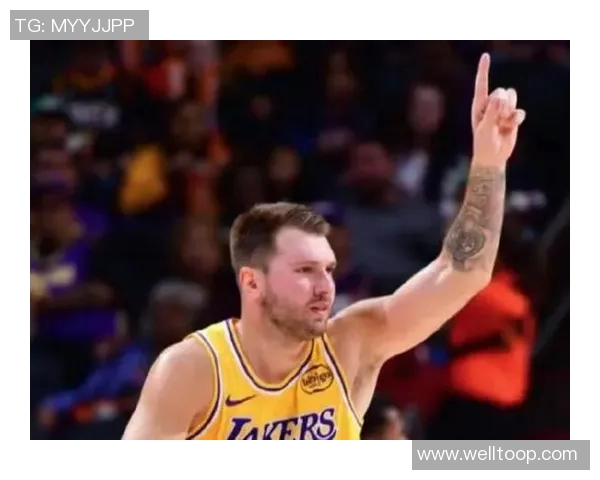 侠媒分析弗拉格与东契奇NBA首秀数据对比揭示潜力与表现差异 侠媒分析弗拉格与东契奇NBA首秀数据对比揭示潜力与表现差异