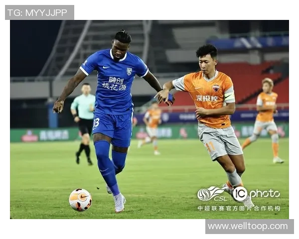 亨特首发表现抢眼24分钟内高效20分助球队赢得胜利 亨特首发表现抢眼24分钟内高效20分助球队赢得胜利