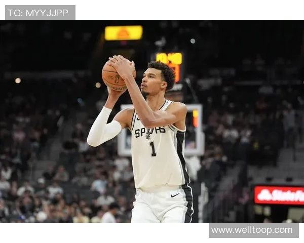 马刺主帅强调球队风格不受球员变化影响全力展现团队特色 马刺主帅强调球队风格不受球员变化影响全力展现团队特色