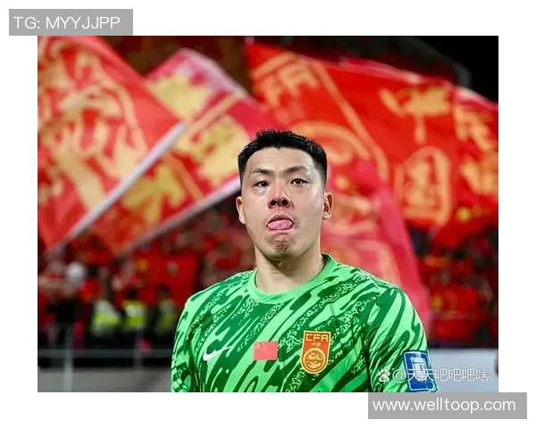 王大雷感谢球迷雨中支持并祝双节快乐展现球队团结精神