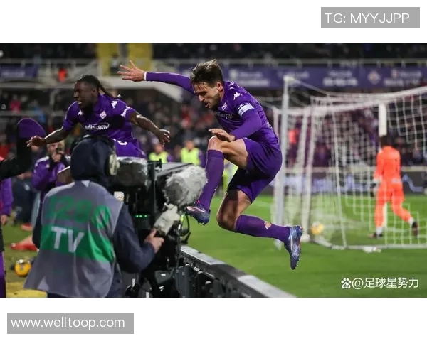 佛罗伦萨主场遭逆转小基恩与苏莱精彩进球罗马逆袭获胜