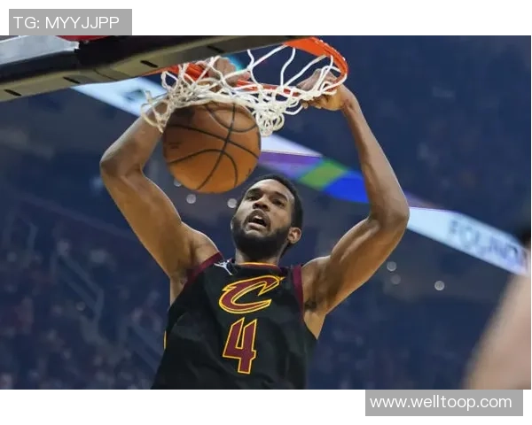 费尔顿:莫布里应学习加内特的心态每晚都要展现出强硬的竞争精神 费尔顿:莫布里应学习加内特的心态每晚都要展现出强硬的竞争精神