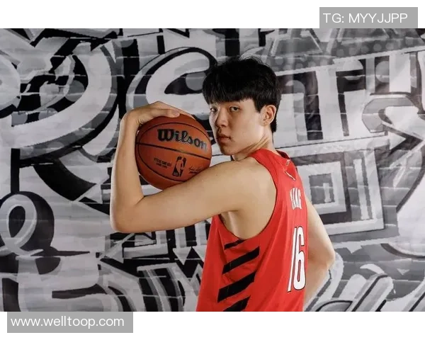 拓媒点评杨瀚森表现提升逐渐展现潜力与进步的希望 拓媒点评杨瀚森表现提升逐渐展现潜力与进步的希望